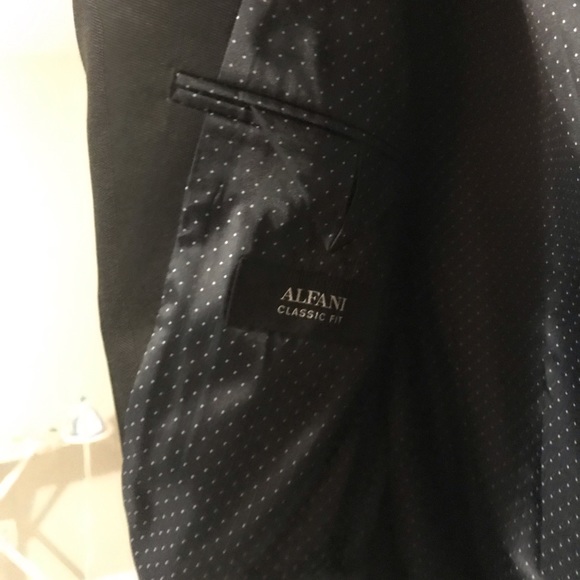 ALFANI MEN’S CLASSIC FIT AUTHENTIC BLAZER SLEEK DESIGN FOR COMFY GENTLEMEN WEAR - Picture 3 of 14